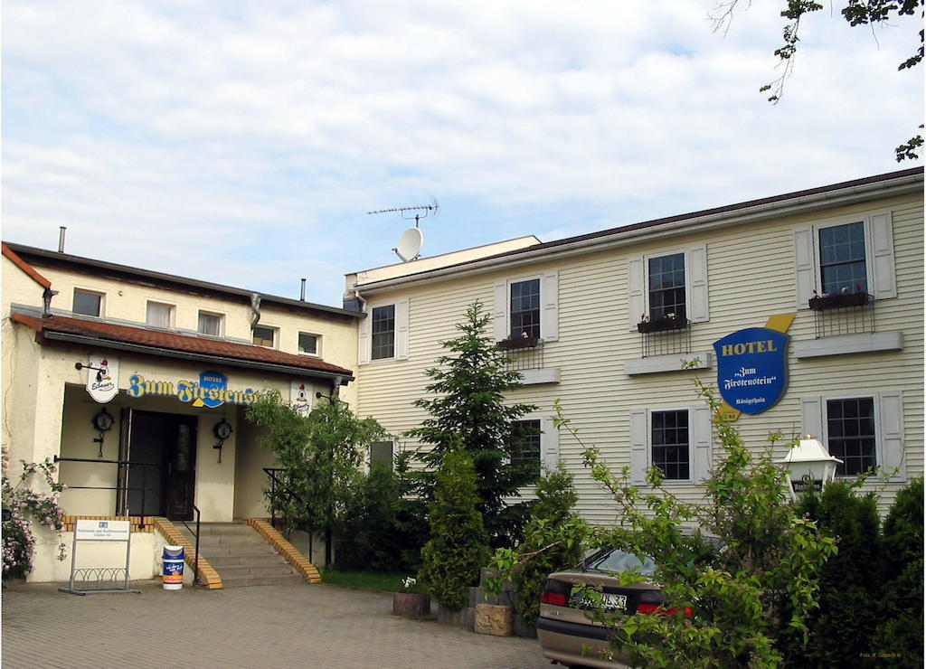 Konigshain Hotel & Restaurant "Zum Firstenstein" מראה חיצוני תמונה