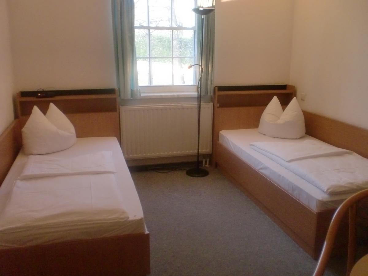 Konigshain Hotel & Restaurant "Zum Firstenstein" מראה חיצוני תמונה